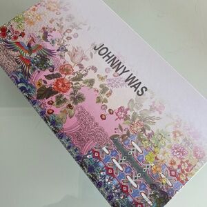 JOHNNY WAS Signature Box